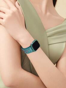 二合一尼龙运动表带及表壳，兼容40mm、41mm、42mm、44mm、45mm、46mm和49mm尺寸的表带和表壳。柔软、透气、弹性十足的运动表带。防震防刮的PC材质和钢化玻璃二合一表壳。兼容男女款 Ultra/11/10/9/8/7/6/5/4/SE。佩戴舒适，触控灵敏。 - 綠間粉 - 查看 8