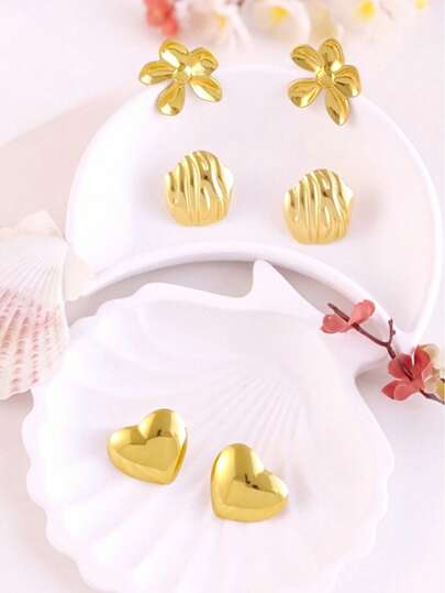 三对耳环套装，可爱花瓣耳钉，优雅条纹水滴耳环，时尚简约心形饰品，金色不锈钢材质，适合日常佩戴、派对礼服，母亲节、情人节送给女友/妻子/家人的礼物。