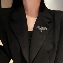2026 New Model, Devil Bat Brooch, Retro Men's And Women's Clothes With Accessories,  Friendly Corsage Silk Scarf Buckle, Clothing Shoe Buckle. - DW0993 Xanh lá - Xem 5