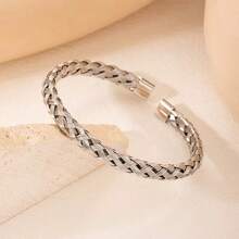 新款复古编织扭纹不锈钢手链，嘻哈风格钉子造型男女通用饰品，可叠戴的缆绳手镯，适合派对、日常佩戴和送礼。 - 手鐲 - 查看 6