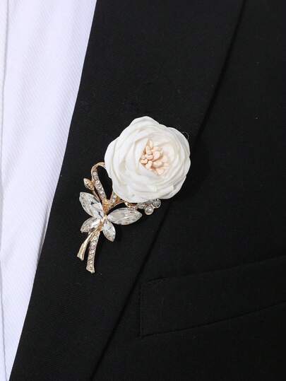1枚优雅玫瑰花胸针，适合婚礼、派对等场合，男女皆宜，尽显奢华时尚。