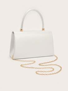 REMANLAND 这款清新纯净的白色PU十字纹信封手提包，拥有干净的白色调、精致的十字纹PU质感和信封式翻盖设计。无论是日常使用还是约会，这款时尚手提包都是理想之选，也是馈赠佳品。 - 白色 - 查看 6