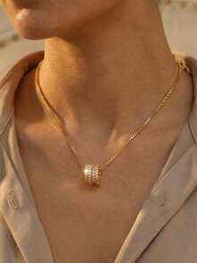 1pc Silver/Gold Plated Interlocking Ring Pendant Necklace, Jewelry Box Chain, Symbolizing Eternal Love, Friendship, Trust And Harmony, Fashionable Beach/Leisure Accessory - Multicolor - View 2