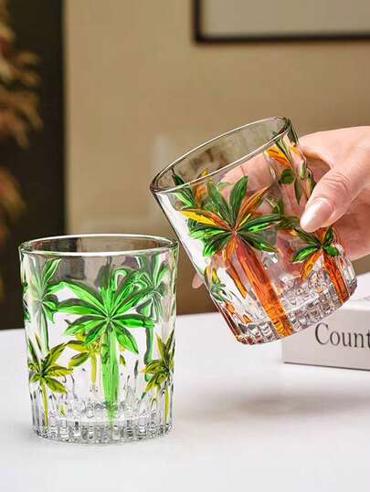 1 chiếc cốc thủy tinh vẽ tay nhiều màu sắc sáng tạo, đa năng dùng để đựng nước ép, rượu whisky, nước uống, tráng miệng, bền và dày, thiết kế chất lượng cao với các tính năng thiết thực và trang trí, phù hợp sử dụng tại nhà, khách sạn, nhà hàng, thời trang và dễ vệ sinh.
