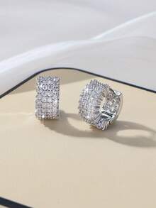 1 paire de boucles d'oreilles créoles pour femmes, design minimaliste à la mode avec pierres en zircone, style creux, de haute qualité et élégant, convient pour diverses occasions festives et quotidiennes - Multicolore - Voir 3