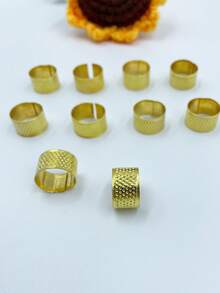 [10pcs]Gold Open-Top Thimble, Open Style Adjustable To Fit Most Adult Finger Sizes, Anti-Slip Surface With Textured Grip For Enhanced Friction And Better Control, Effective Finger Protection, Suitable For Embroidery, Fabric Crafts, Clothing And Home Textile Repair - Thimble - View 2