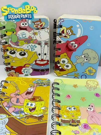 SpongeBob SquarePants 这款四件套海绵宝宝主题笔记本套装可爱又实用，颜色和款式随机。套装包含多本卡通线圈笔记本，图案分别为海绵宝宝、派大星、章鱼哥、珊迪、水母丁等角色。