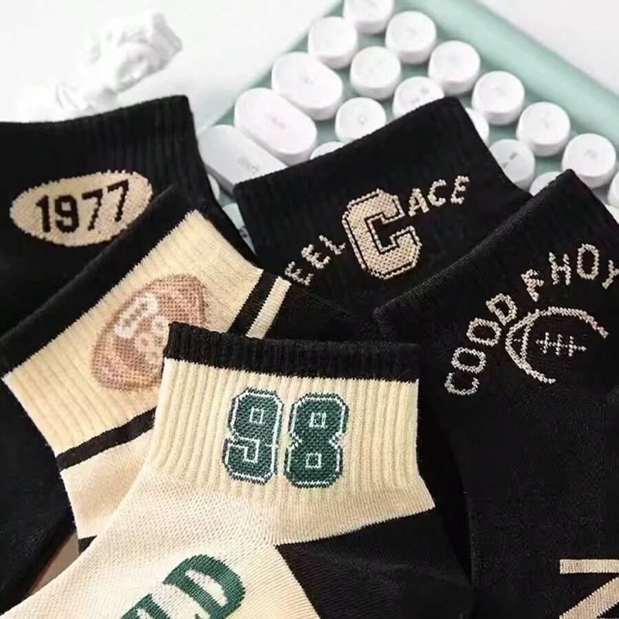 5 Pairs Vintage American Style Men's Short Socks - Retro Letter & Number Print Casual Short Socks Suitable For Street Fashion And Daily Wear - Multicolor - View 1