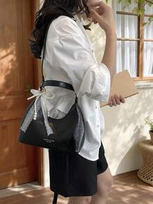 Túi xách thời trang thanh lịch dành cho nữ, túi đeo vai dây xích đa năng mới với thiết kế xếp ly. - màu đen - Xem 3