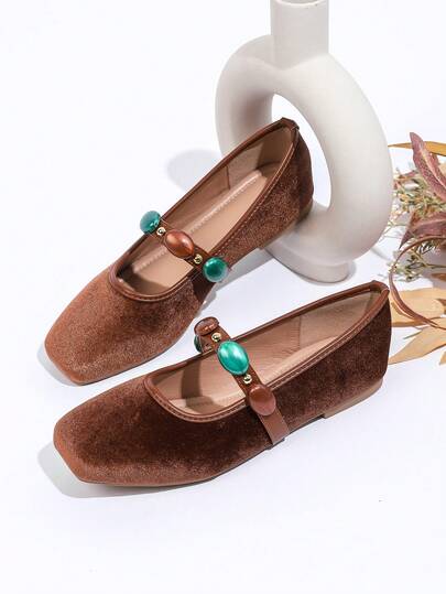 Giày búp bê đế bằng Mary Jane bằng nhung màu nâu cổ điển đính đá, thanh lịch, trẻ trung, cổ điển, đa năng cho các dịp thường ngày, dự tiệc, đám cưới, phong cách Trung Hoa, Lolita, công sở, ngoài trời.