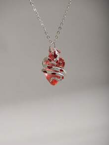 新款蛇形缠绕心形吊坠项链，男女皆宜的哥特式项链，独特设计的颈链，适合万圣节佩戴 - 紅色 - 查看 4