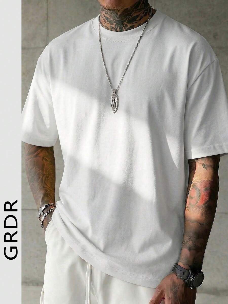 Camiseta de manga corta de cuello redondo de unicolor minimalista y de moda para hombres GRDR, adecuada para uso casual diario