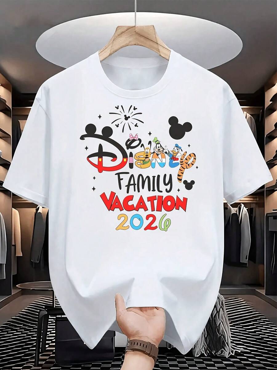 Disney License T Shirts, Men's Oversized Casual Crew Neck Disney Family Vacation 2026 Mickey Mouse & Friends Cartoon Print Short Sleeve T-Shirt, 2026 Retro Family Trip Disneyland Graphic Tee For Summer Holiday Streetwear Daily Wear,Men Clothes,Summer Clothes,White Shirt,Father's Day Clothing,Vintage T Shirts,Graphic T Shirts,100 Percent Cotton,Graphic Tee,Graphic Tees,Funny Graphic Tees,Graphic T, Gifts For Family And Friends - 白色 - 查看 1