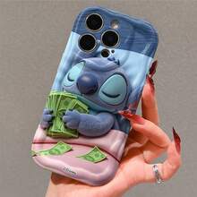 Disney Lilo & Stitch Stitch Phone Case – Plush-Style Stitch Sleeping While Hugging Stacked Dollar Bills, Gradient Blue-Pink Wavy Background With Money Accents, Shockproof Protective Cover For IPhone 17, 16, 15, 14, 13, 12, And 11 Pro Models.. A Fun Gift For Family, Friends, Birthdays, Holidays, And Special Occasions. - 白色 - 查看 4