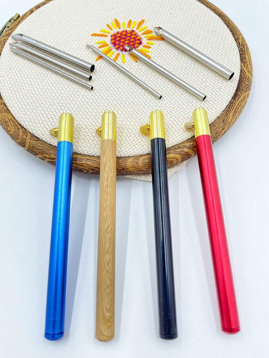 金屬可替換3頭戳繡針,防滑舒適手柄,適合初學者與手工創作者。戳繡刺繡、地毯製作、布料裝飾DIY工具,可製作手工禮品,實用的縫紉配件,亦適合作為創意禮物 - 3頭可換戳針 - 查看 1