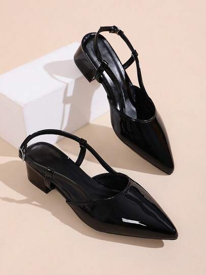 1 đôi sandal đế xuồng mũi nhọn màu đen cỡ lớn dành cho nữ sinh trung học và sinh viên đại học, chất liệu mềm mại, bóng mượt, thiết kế một quai cài, giày cao gót đế xuồng cổ điển phù hợp cho tiệc tùng, mua sắm, du lịch, mùa xuân/hè.