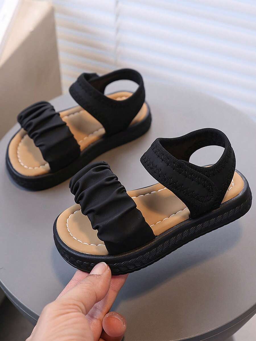 1 đôi dép xăng đan bèo nhún màu đen cho trẻ em, quai điều chỉnh được, đế mềm chống trơn trượt, giày dép mùa hè thoải mái cho trẻ nhỏ và trẻ mới biết đi. - màu đen - Xem 1