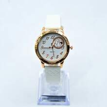 Women Quartz Watches - //White - View 2