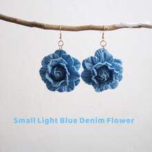 1 par de brincos retrô de flor em jeans, disponíveis em 2 cores e tamanhos, joias em estilo boêmio para mulheres, ideais para uso diário, festas e como presente em datas comemorativas. - Multicolorido - Ver 13