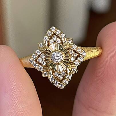 Nhẫn điều chỉnh được thiết kế rỗng cổ điển, mạ vàng 18K, họa tiết đồng xu, dành cho nữ.