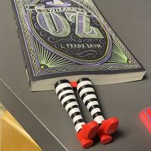Red High Heel Witch Leg Bookmark, Ruby Slipper Bookmark, Suitable Gift For Book Lovers, Unique Bookmark, Fun And Cute Bookmark With English Text, Creative DIY Accessory For Readers And Book Enthusiasts - Multicolor - View 2