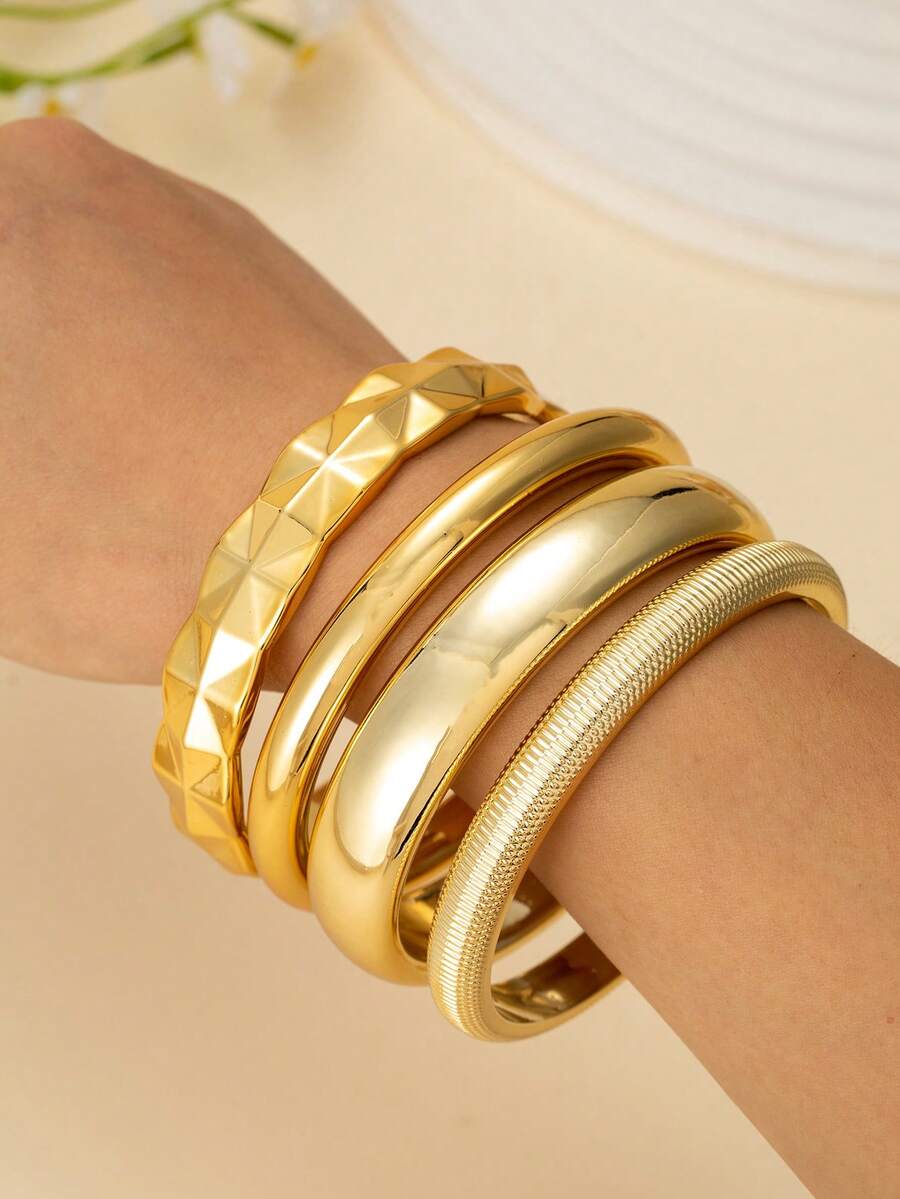 4pcs/Set Vintage Minimalist Punk Style Thick Bangle Bracelet Set, Asymmetrical Waterdrop Shaped Smooth Metal Bracelets, Suitable For Women, Heavy Duty Thick Smooth Bangle Set, Great Gift For Friends And Mothers - Gold - View 1