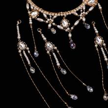 Diadema elegante de tono dorado con perlas y cristales, accesorio de cabello hecho a mano con borlas estilo bohemio para novias, damas de honor, baile de graduación y fiestas de noche - Dorado - Ver 5