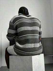 Men's Hollow Out Semi-Sheer Striped Knit Short Sleeve Polo Shirt, Comfortable Breathable Lightweight Knit Top For Casual Wear, Suitable For Vacation And Valentine's Day - 深灰色 - 查看 3