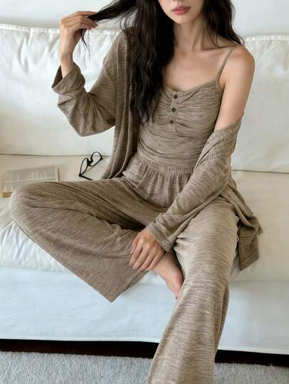 三件套柔软针织睡袍套装，吊带背心和睡裤，秋冬睡衣