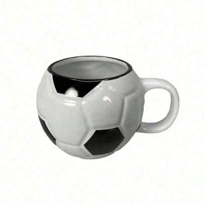 400ML Football Shape Ceramic Coffee Mug With Handle Heat-Resistant Soccer Ball Mugs For Water Milk Coffee Tea Cup Creative Gift