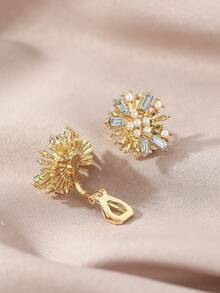 1对新款锆石和仿珍珠夹式耳环，无需耳洞即可佩戴 - 金色 - 查看 3