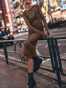 VIBEWAVE 复古法式长袖连衣裙，修身性感透视沙滩度假飘逸圆领连衣裙 - 咖啡棕 - 查看 5