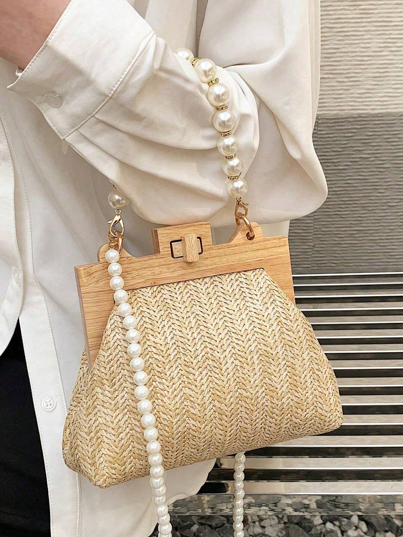 هذه حقيبة كروس بودي من القماش المخطط الجديدة للنسا...