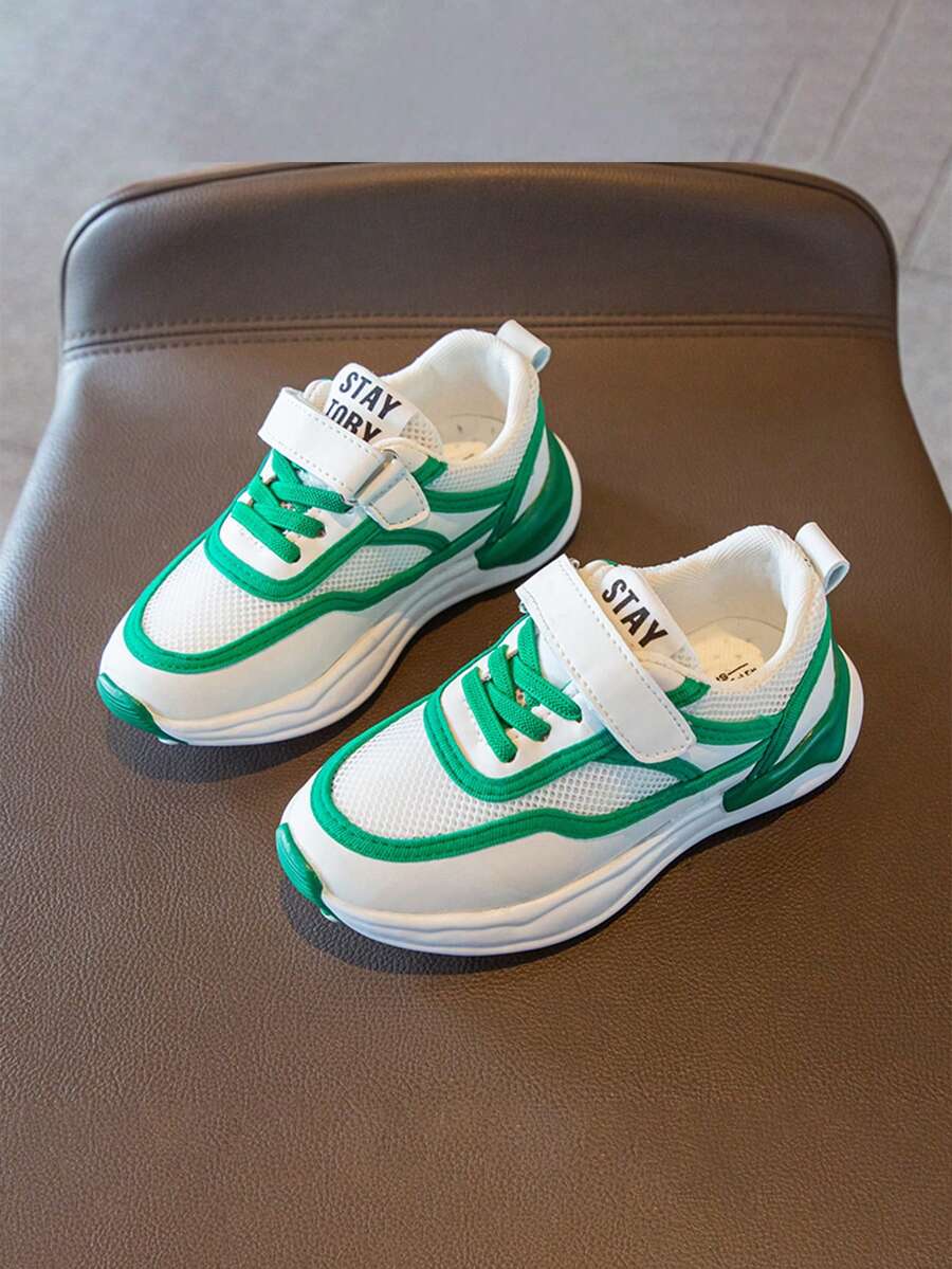 1 Pair Kids' Green & White Contrast Color Print Decor Breathable Mesh Fabric Sneakers, Round Toe Low-Top + Lace-Up Thick Wavy Sole Casual Sports Shoes For Daily, School, Outdoor Play - Green - View 1