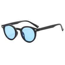 1pc Men's Fashionable Retro Square Small Frame Glasses, Suitable For Daily, Travel, Summer Beach, Street Photography - Black Frame Blue Film - View 10