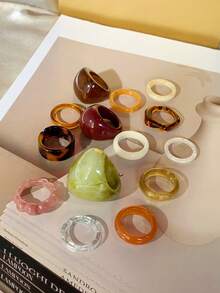 CHOSHILAR 14pcs Transparent Resin Asymmetrical Shaped Ring Set, Personalized Gradient Floral Pattern Rings (Note: Due To The Handmade Gradient Dyeing Process, Each Ring's Pattern Is Unique, And There May Be Some Color Variations Between Batches) - Color 3 - View 7