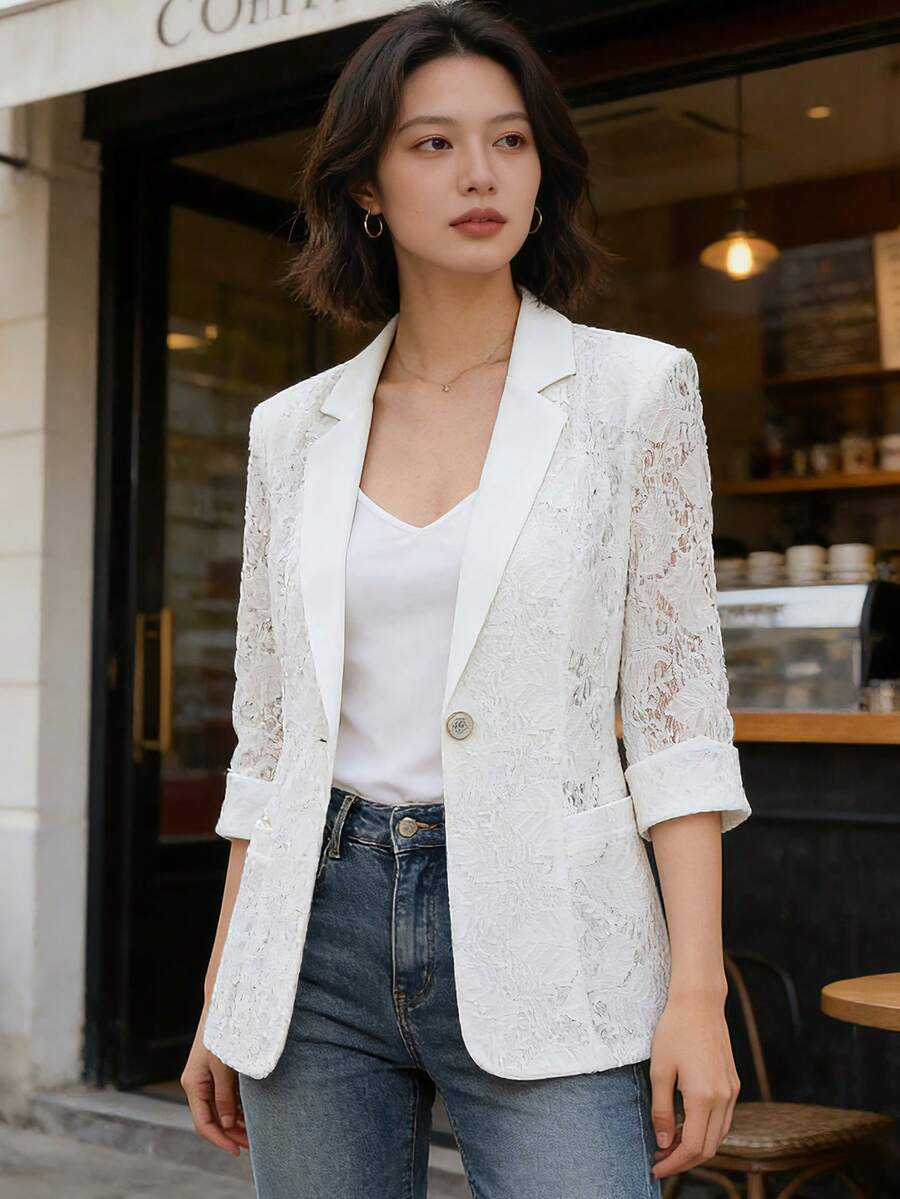 2026春夏新款女士休闲白色蕾丝西装外套，七分袖，镂空设计
