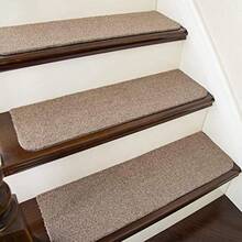 COSY HOMEER - Alfombra antideslizante de 28 x 9 pulgadas para escaleras de madera alfombras de escalera para niños y perros 100% poliéster TPE 15 unidades color beige protege el piso - 15 piezas - Ver 1