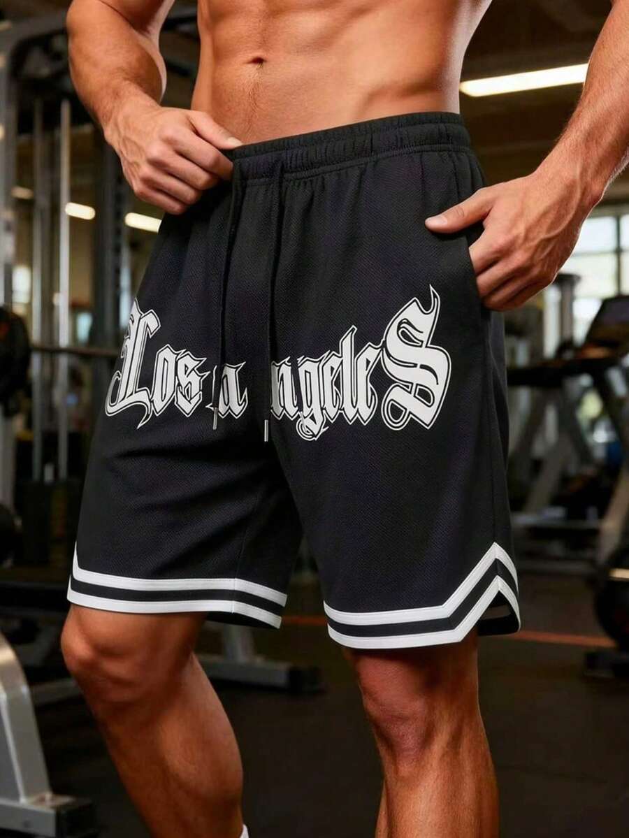 男士夏季时尚透气休闲字母印花抽绳腰篮球短裤，宽松版型 - 黑色 - 查看 1