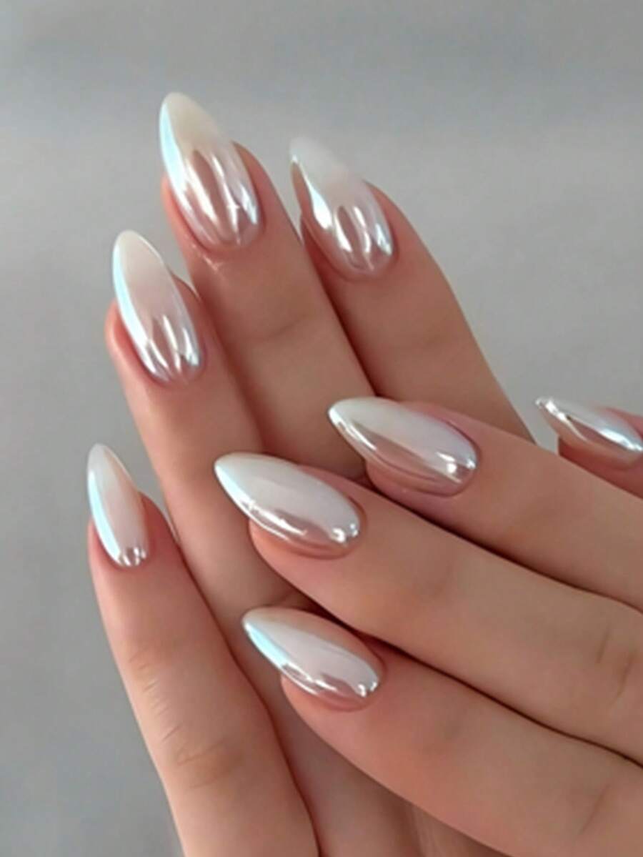 24 pièces Ensemble d'autocollants pour ongles en forme d'amande, style de rue vintage minimaliste, élégant, classique, blanc pur, aurore. Rehaussez instantanément votre look, convient aux filles et femmes minimalistes pour une utilisation quotidienne et des ongles à presser pour le shopping - Blanc - Voir 1