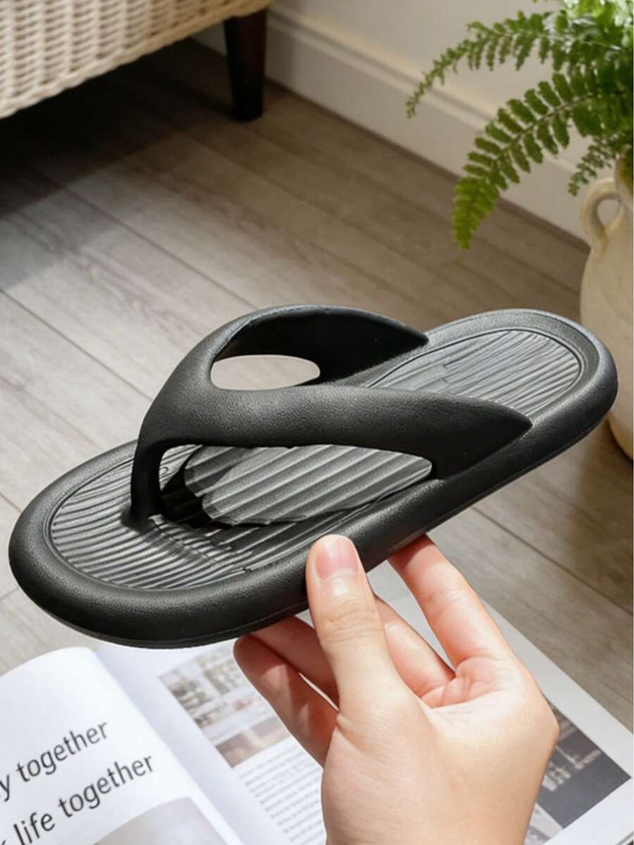 Dép xăng đan làm từ chất liệu EVA nhẹ, mềm mại và thân thiện với da, nhẹ mà không cồng kềnh. - trắng - Xem 1