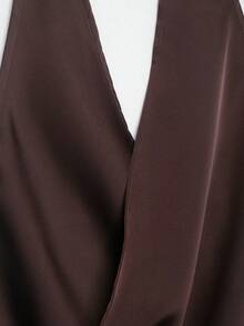 Áo kiểu cổ yếm bằng satin dành cho nữ DEEKA mùa xuân/hè, kiểu dáng châu Âu và Mỹ. - màu nâu - Xem 7