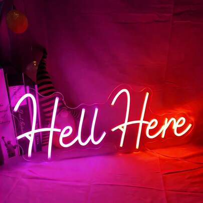 Đèn neon "Hell Here" được dùng để trang trí tường, và các biển hiệu có thể điều chỉnh độ sáng rất phù hợp để trang trí phòng ngủ, quầy bar dành cho nam giới.