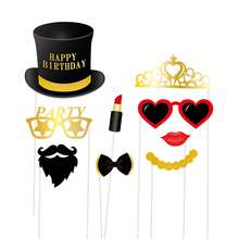 39 Peças Conjunto de Acessórios de Fotografia para Estúdio de Aniversário, Inclui Decorações de Celebração, Formatura, Lembrancinhas e Suprimentos para Festa de Casamento, Adequado para Decoração de Festa de Aniversário, Divertido, Fofo, Acessórios Fotográficos com Tema de Feriado (Dourado e Preto) - Visão 2