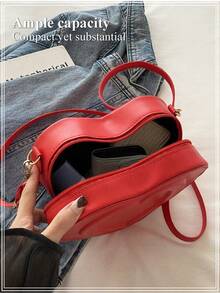 Sleek Aesthetic 3D Heart-Shaped Crossbody Bag With Unique Stereoscopic Design And Vibrant Hue Modern Shoulder Bag For Fashionable Women Stylish Available In Multiple Colors Ideal For Romantic Dating Party Street Photography Multicolored Heart-Shaped Bag Women's Crossbody Bags Women's Shoulder Bags - 彩色 - 查看 9