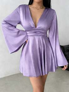 Elegant V-Neck Backless Long Sleeve Ruffle Twist Bodycon Mini Dress, Versatile & Slimming Party - Mauve Purple - View 2