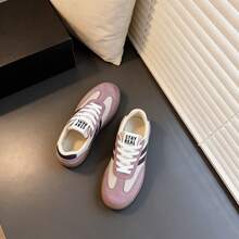 FZY Popular Flat Casual Sneakers In 2026, Fashionable Women's Sneakers, Comfortable Lace-Up Low-Top Sneakers, Made With Suede And Leather Uppers, Lightweight And Cushioned Walking Shoes, Retro-Style Sneakers For Everyday Wear, School, Work, And Travel, Non-Slip Rubber Soles, Breathable Fabric Linings, Multi-Functional White And Black Color-Blocked Sneakers, Bohemian Style Casual Footwear, Minimalist Street Style Sneakers, Retro Tennis Shoes, 90s Style Sneakers, Everyday Comfortable Sneakers, Fashionable Women's Sneakers, Casual Walking Shoes, Athletic Shoes, Platform Shoes, Low-Top Shoes, Lace-Up Shoes, Suede Shoes, Leather Shoes, Striped Shoes, Color-Blocked Shoes, Retro Shoes, Retro Shoe Styles, 90s Fashion Shoes, Bohemian Style Shoes, Street Style Shoes, Non-Slip Shoes, Supportive Shoes, Breathable Shoes, Lightweight Shoes, Everyday Wear Shoes, School Shoes, Work Shoes, Travel Shoes, Casual Footwear, Women's Footwear, Fashionable Footwear, Comfortable Shoes Suitable For Women. - Hồng - Xem 2