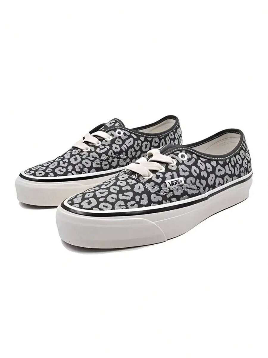 Giày Vans Authentic Reissue 44 họa tiết da báo dành cho nam và nữ, chất liệu vải canvas, kiểu dáng cổ thấp, thích hợp cho hoạt động thường ngày, mã sản phẩm VN000CT71XM. - màu đen - Xem 1