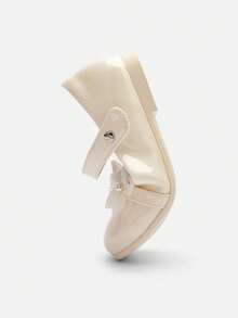 Balabala Giày công chúa mùa hè cho bé gái 2026, thêu hoa dành dành 3D, chất liệu mềm mại thoáng khí, kiểu dáng thanh lịch dễ thương, thoải mái khi mang thường ngày. - Trắng đục - Xem 6