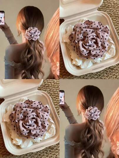 1个复古甜美波点玫瑰花香蕉发夹，人造花朵马尾夹，布艺花朵发饰，时尚ins风发夹，适合女孩